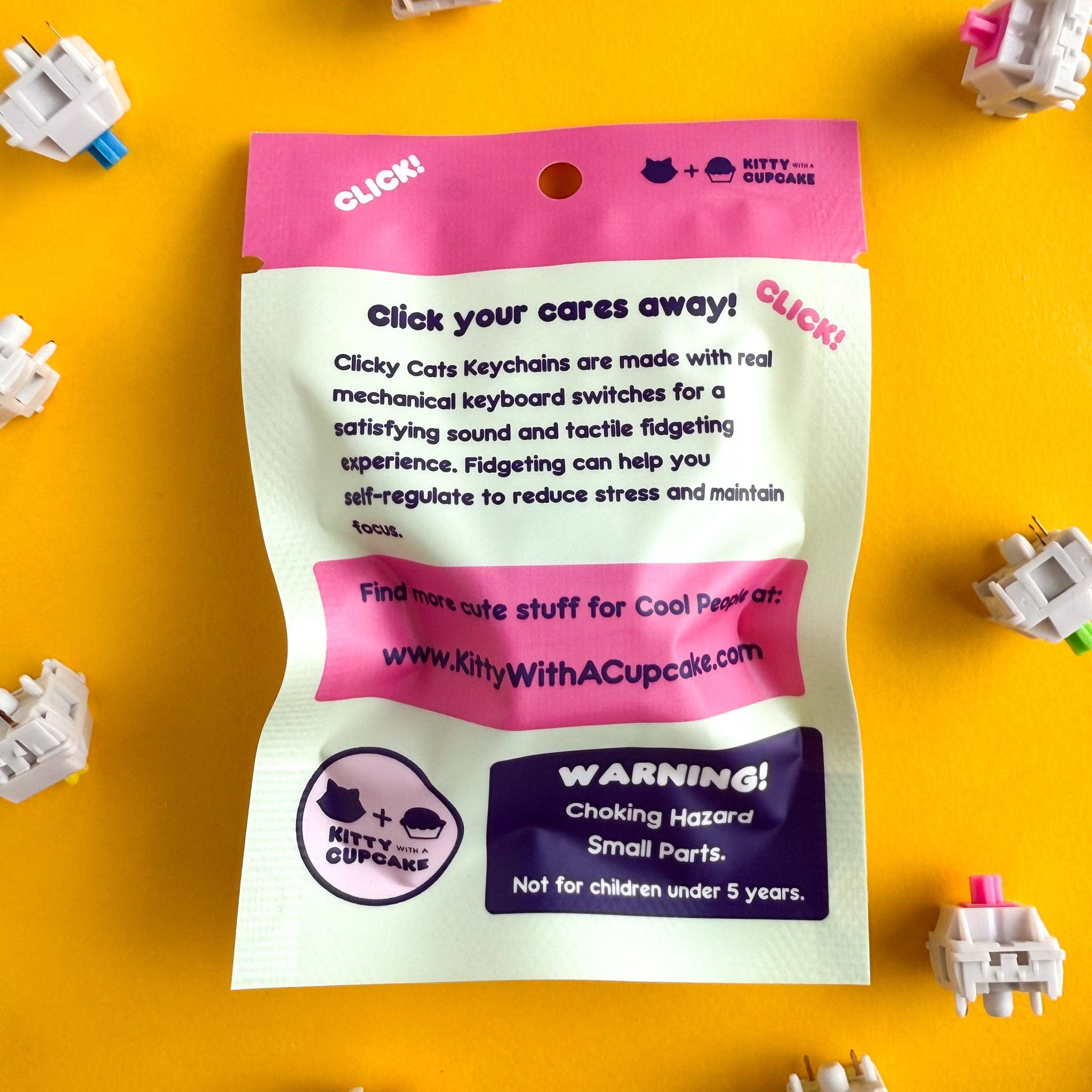 Kitty With A Cupcake - Wholesale Keychain - Unisex - Clicky Cats Fidget Keychain - Blind Bag6