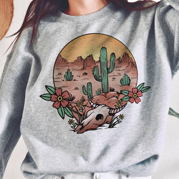 Sweat-shirt à col rond Western Desert pour la vente par Untamed Country