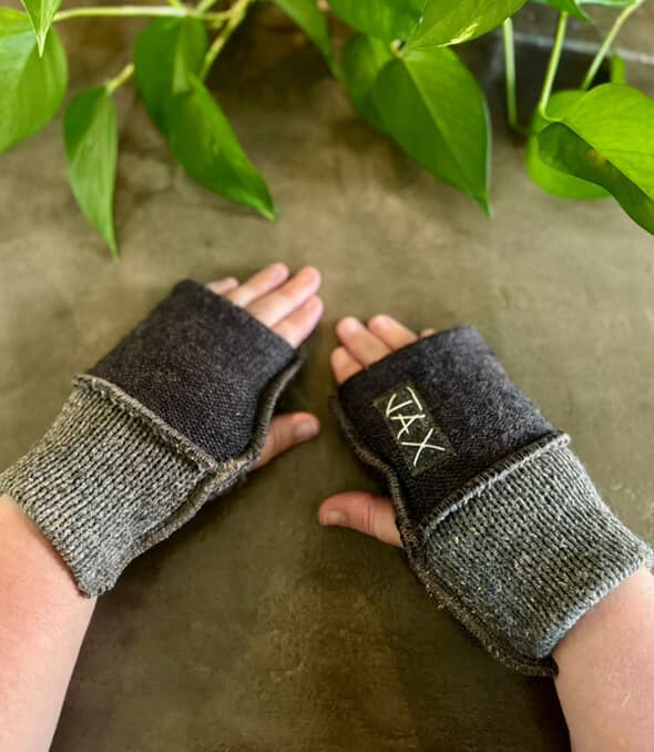 Jax Upcycled - Wholesale Gloves - Unisex - NO "JAX" LABEL Upcycled Unisex Fingerless Gloves10