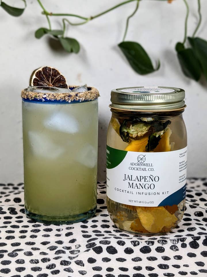Jalapeño Mango cocktailinfusionssats för wholesale av Adornwell Cocktail Co.
