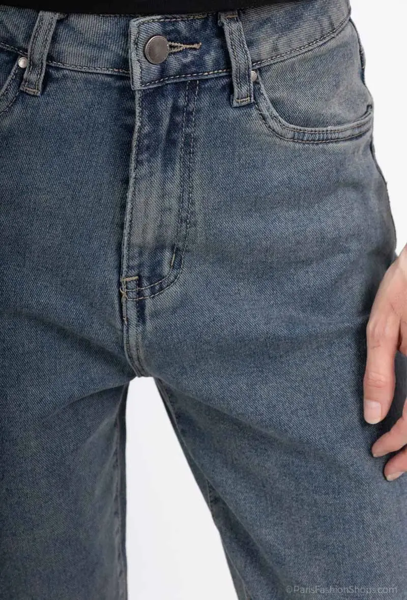 Blue Jean mom vintage wash for wholesale on Faire4