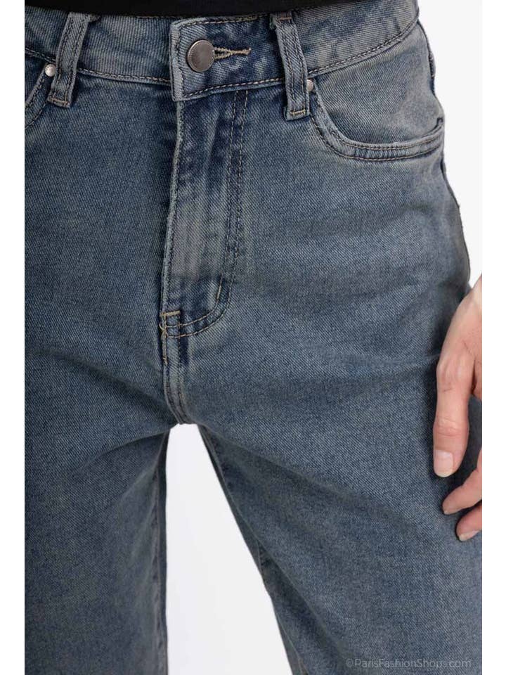 Blue Jean mom vintage wash for wholesale on Faire4