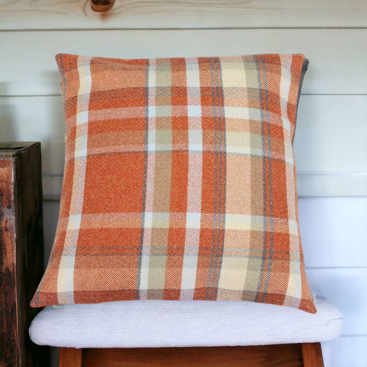 Moose & Co – wholesale Throw/decorative pillow – Balmoral Check Wool Touch Square cushion covers