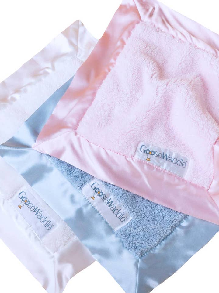GooseWaddle + Pello - Wholesale Security/Cuddle Blanket - Baby - Pink Blankie