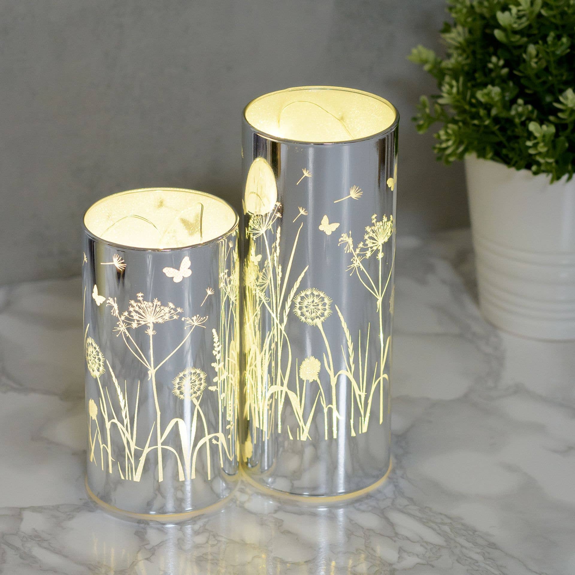 WIDDOP and Co. - Wholesale Lantern - Glass Flower Design Tube with LED Lights 15cm4