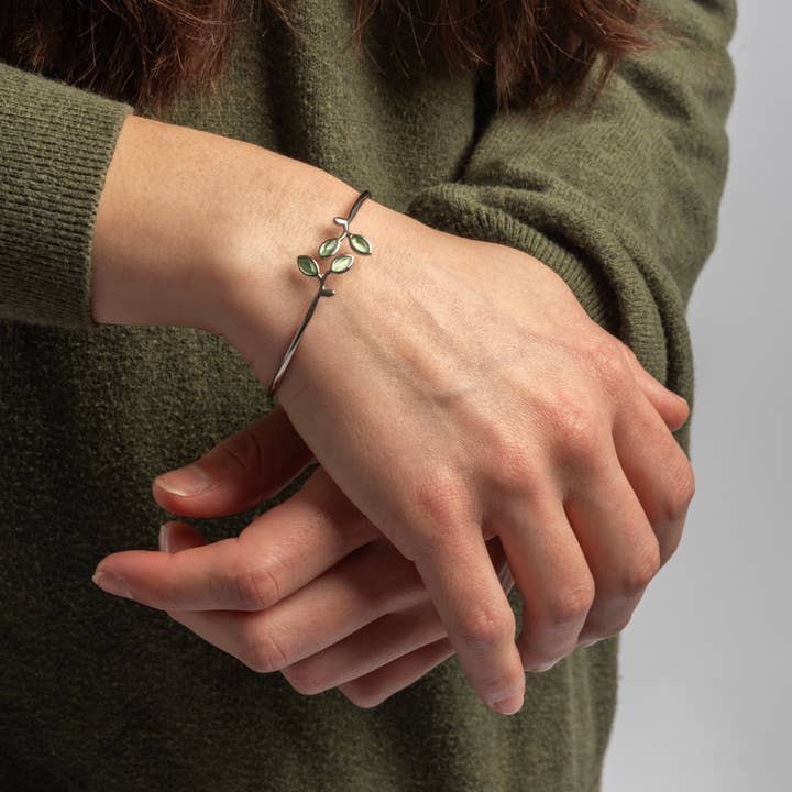Wear The Peace - Wholesale Bangle Bracelet - Olive Branch Sterling Silver Bangle