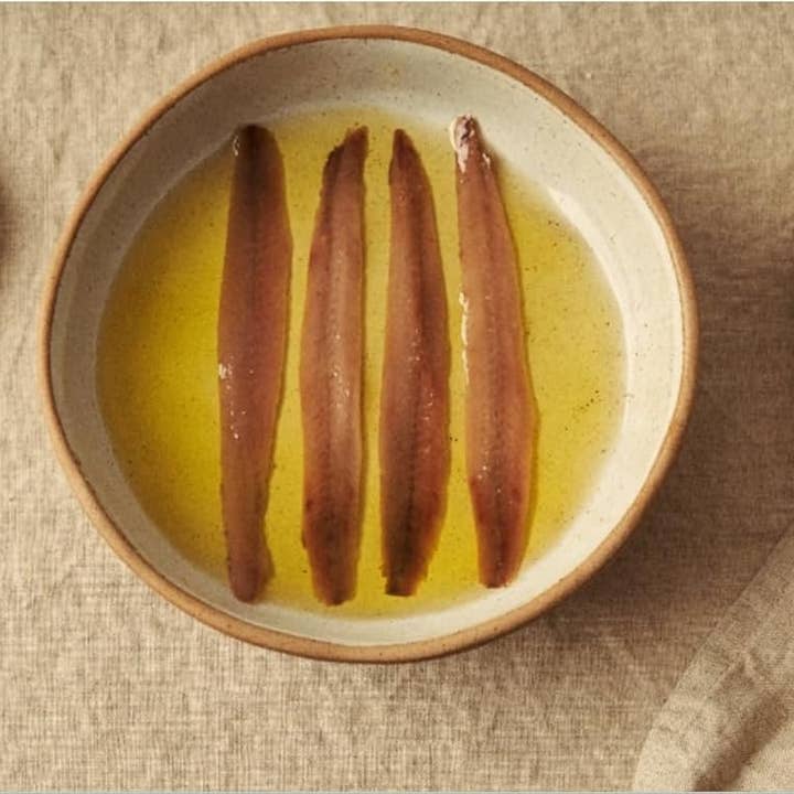 MR. MORIS SRL - Wholesale Tinned Fish - Premium Quality Kosher Cantabrian Sea Anchovies Fillets