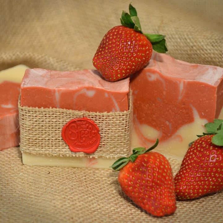 Steele Family Farm - Wholesale Bar Soap - Strawberries & Champagne Goat Milk Soap
