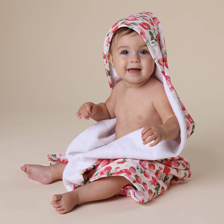 Snuggle Hunny - Wholesale Hooded towel – Child & baby - Strawberry Organic Hooded Baby Towel5