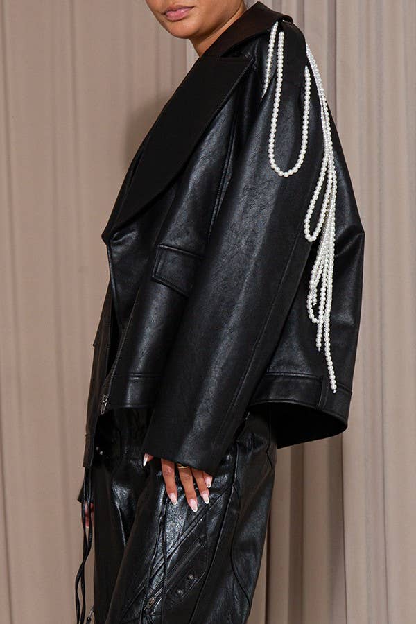Nero LT60811B GIACCA IN PELLE OVERSIZE CON BORDI IN PERLE in vendita all'ingrosso su Faire1