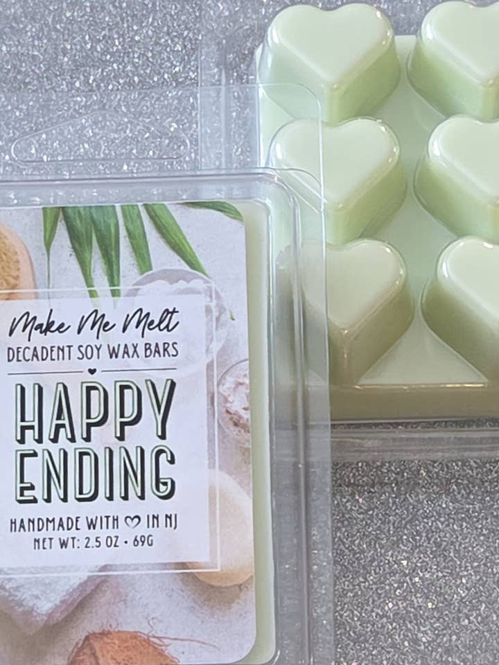 Highly Scented Heart-shaped Wax Melts - Coconut Spa Scent for wholesale by Make Me Melt