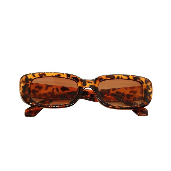 Wavey | Sunglasses - Wholesale Sunglasses - Women's - Scorpion Tortoise Brown Women's Sunglasses2