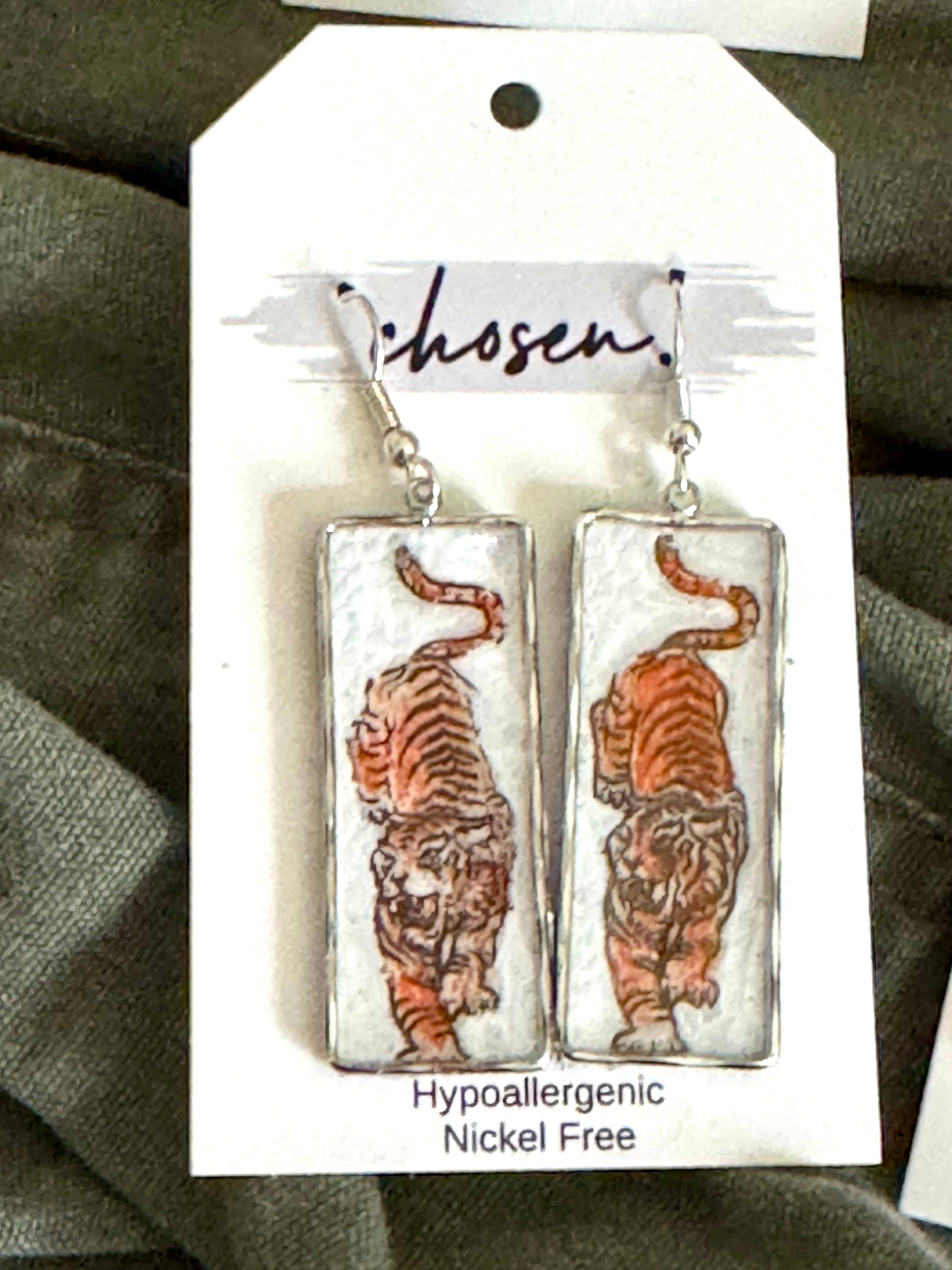 Chosen – Großhandel Ohrhänger – Tiger handbemalte Lederohrringe Spieltag2