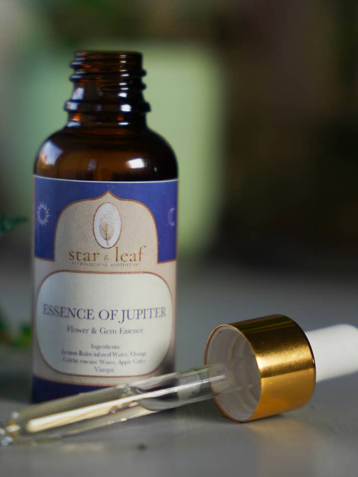 Essensen af Jupiter: Blomst & perle essens for engroshandel hos Star & Leaf Astrological Apothecary