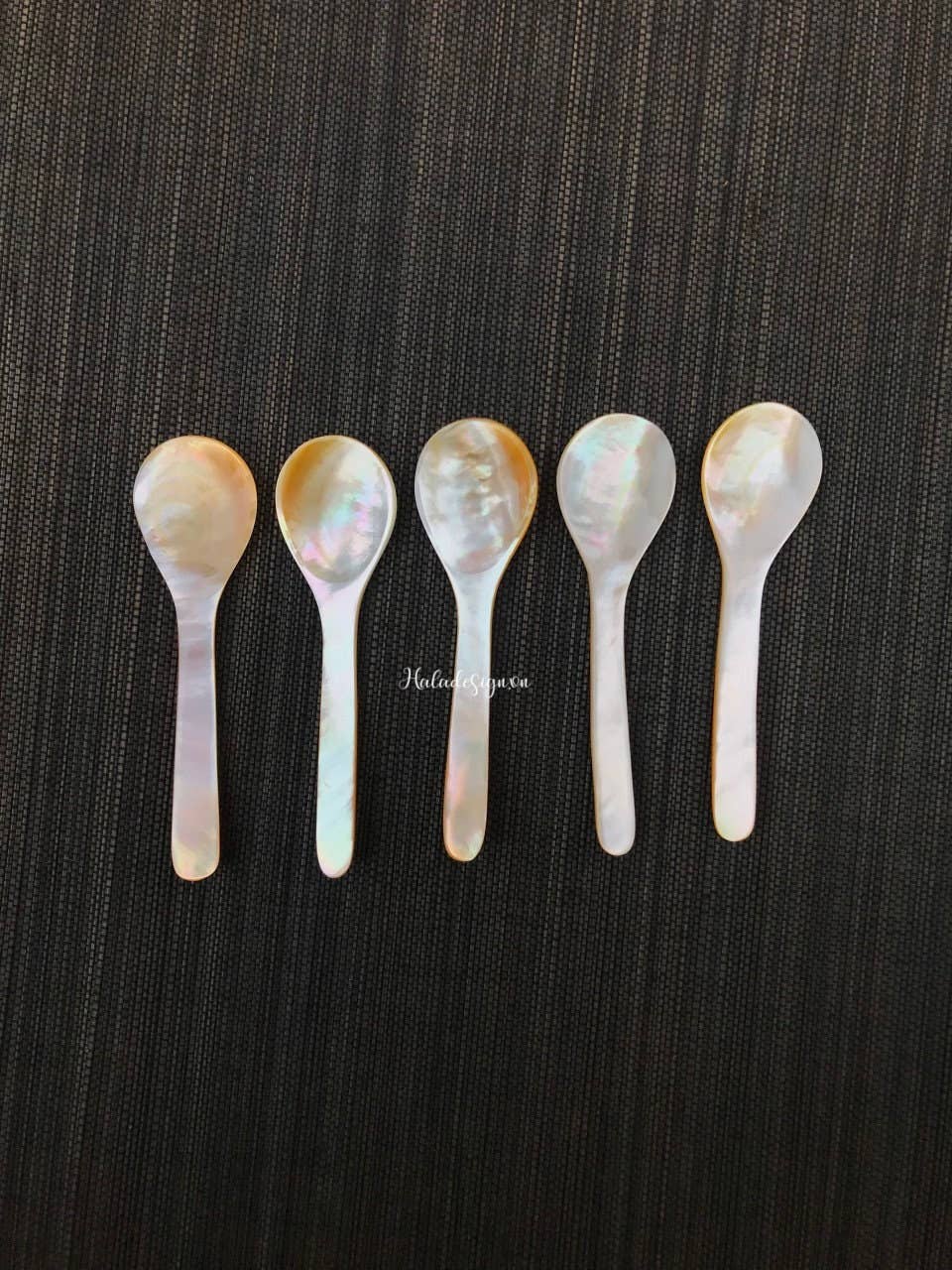 Hala Design - Wholesale Table Spoon (Cutlery) - Golden Oyster Mother of Pearl Caviar Spoon5