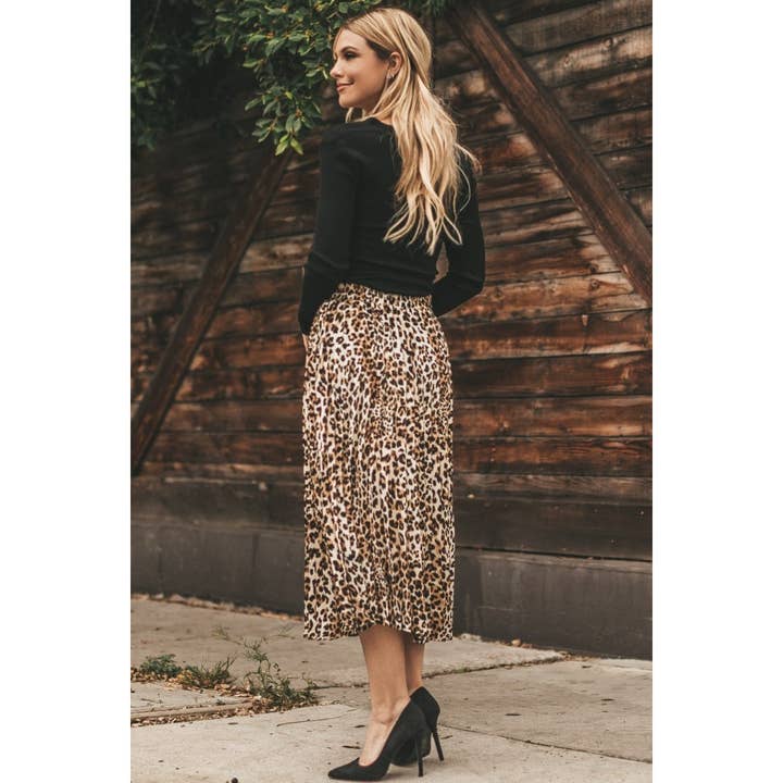 Verte - Wholesale Knit Top - Women's - DEEP V NECK LONG SLEEVE KNIT FITTED TOP_78T100819