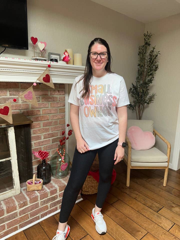 Proprietario di piccole imprese per la vendita all'ingrosso da parte di Simply mama and sons LLC