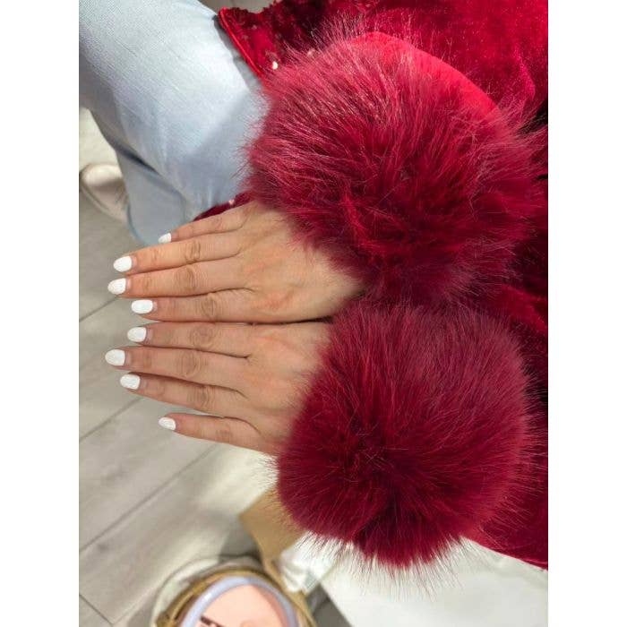 PEACH ACCESSORIES - Wholesale Fur/Faux Fur Coat - Women's - Glamorous Faux Fur Cuffs 00819