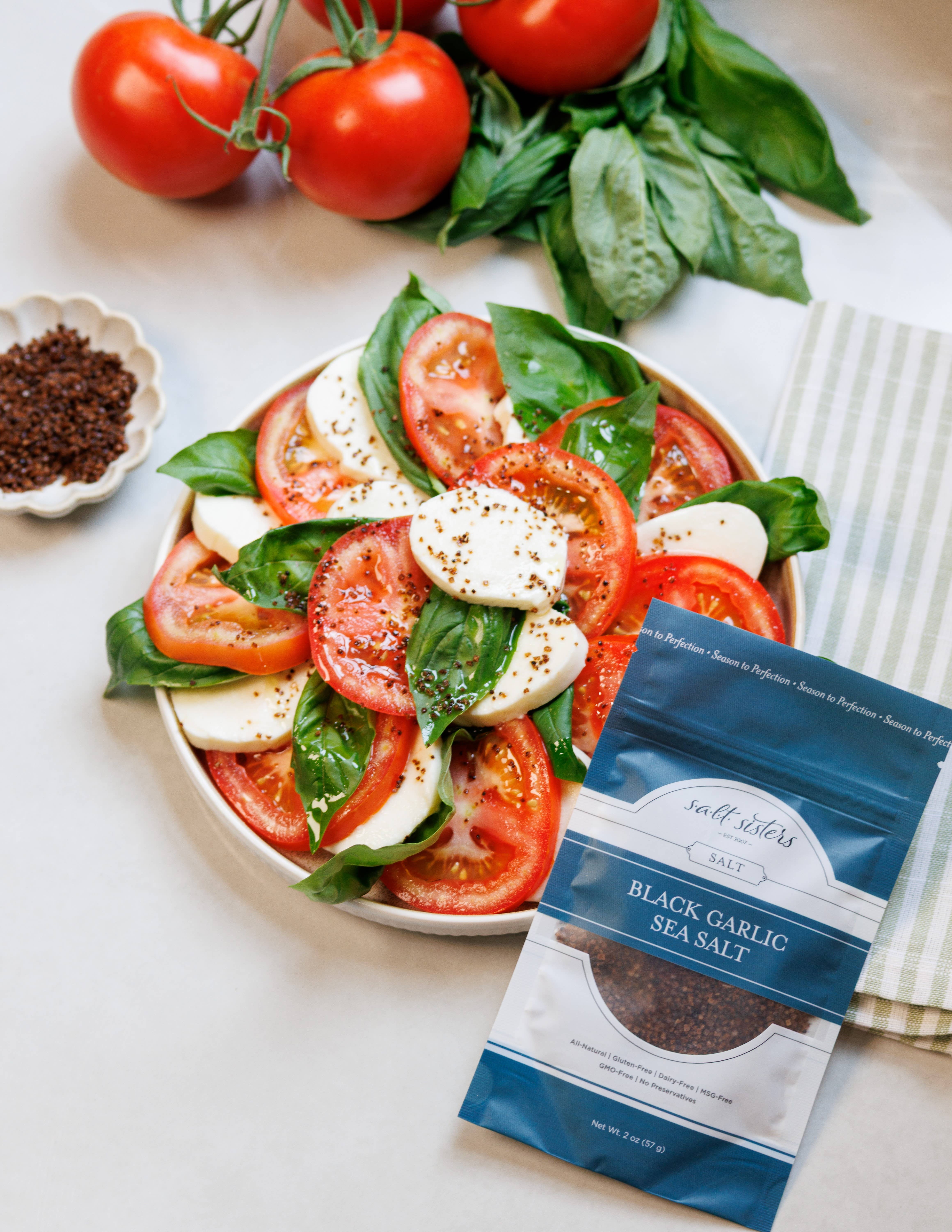 Salt Sisters – Großhandel Salz – Natürliches Meersalz — Schwarzer Knoblauch — 2 Unzen3