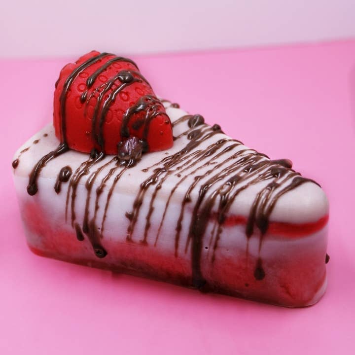 Engros sæbe i skiveform med chokolade og jordbær for engroshandel hos Migdalia Skincare