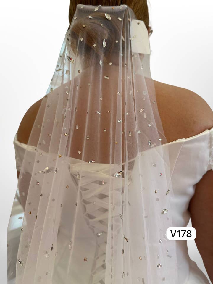 Bridal veil V178 for wholesale by Invitadissimas