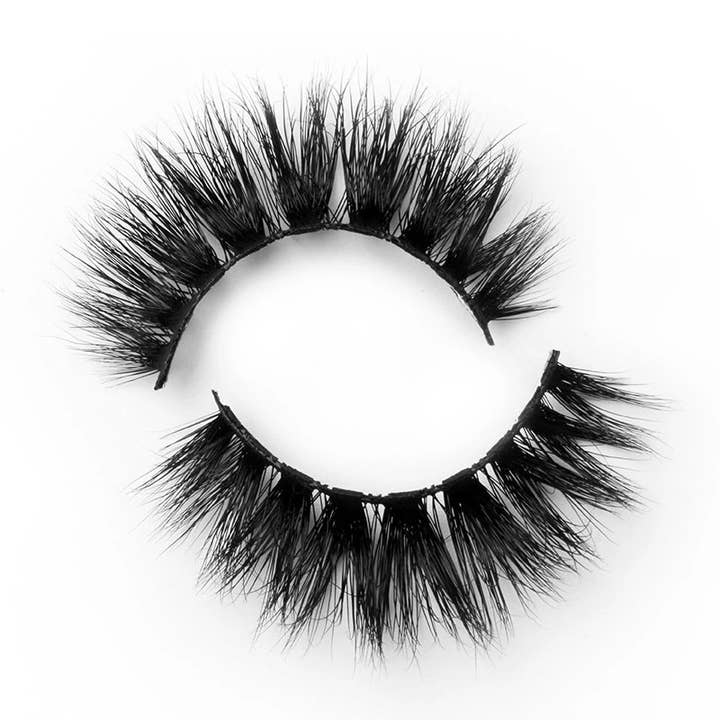 Milano Lashes per la vendita all'ingrosso da parte di Ace Hair Extensions & Co