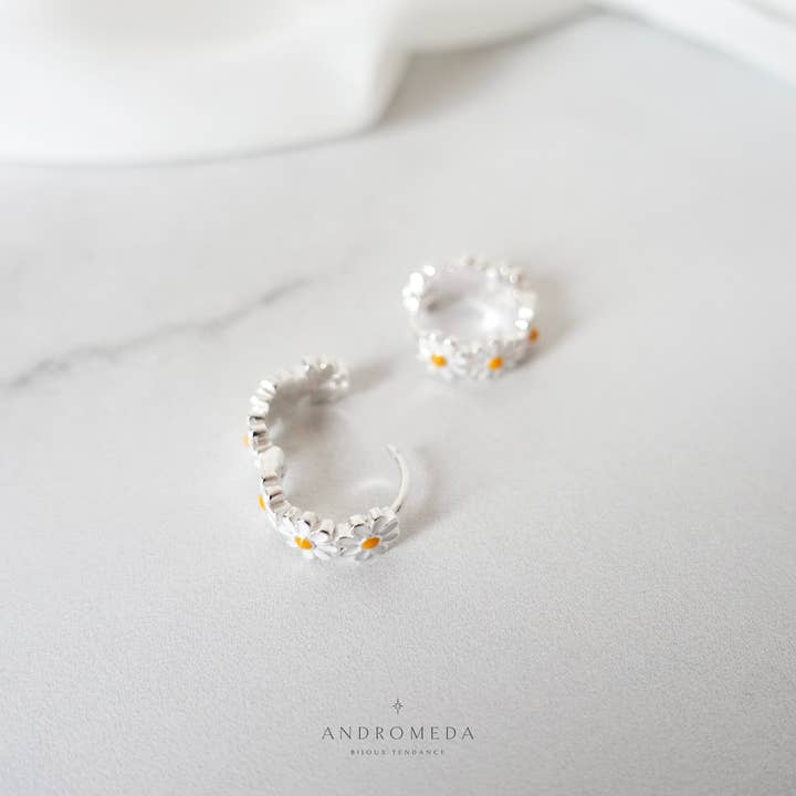 Andromeda Bijoux - Wholesale Huggie Earrings - Enamel Daisy Huggies, 925 Sterling Silver Hoops3