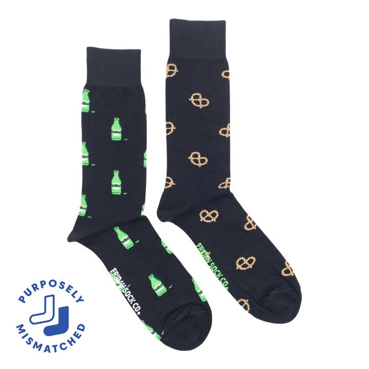 Calzini Brezel & Birra da Uomo per la vendita all'ingrosso da parte di Friday Sock Co.