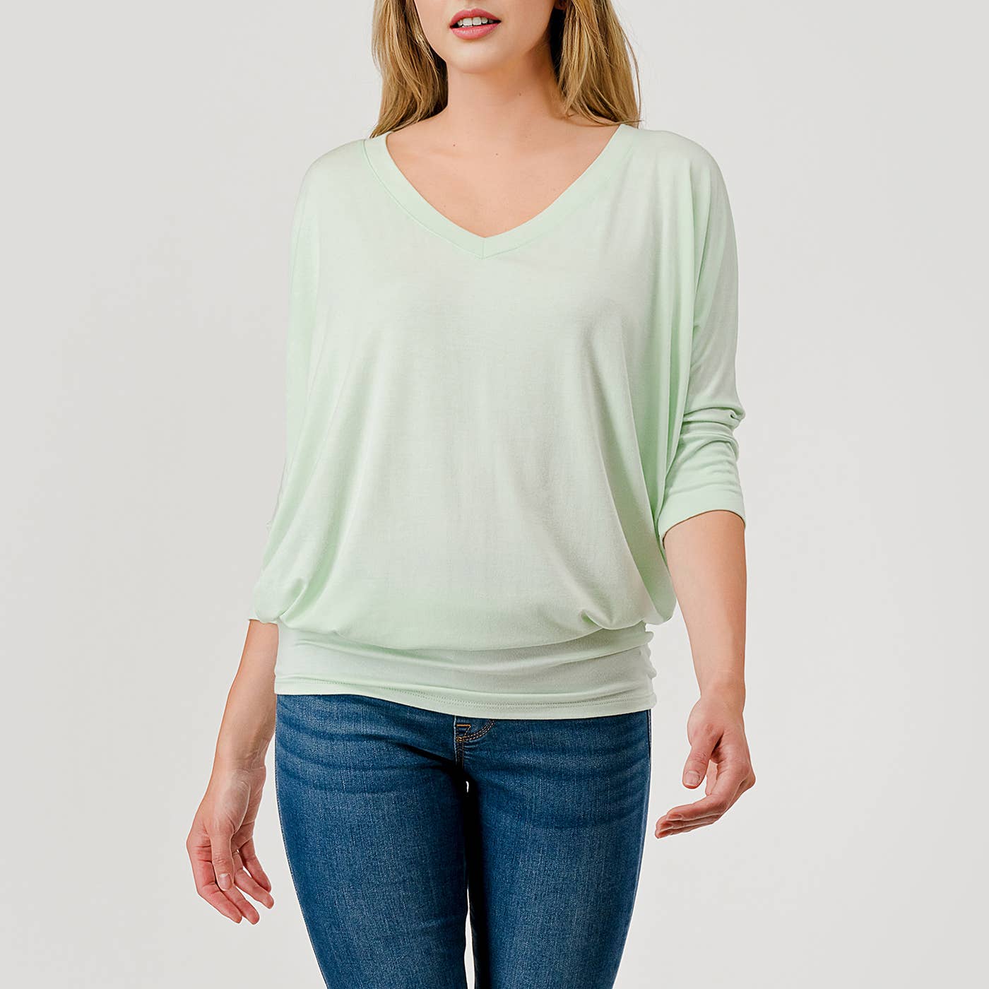 Heimious - Wholesale Knit Top - Women's - 3/4 Dolman Sleeve V-neck Modal Jersey Top, 257383