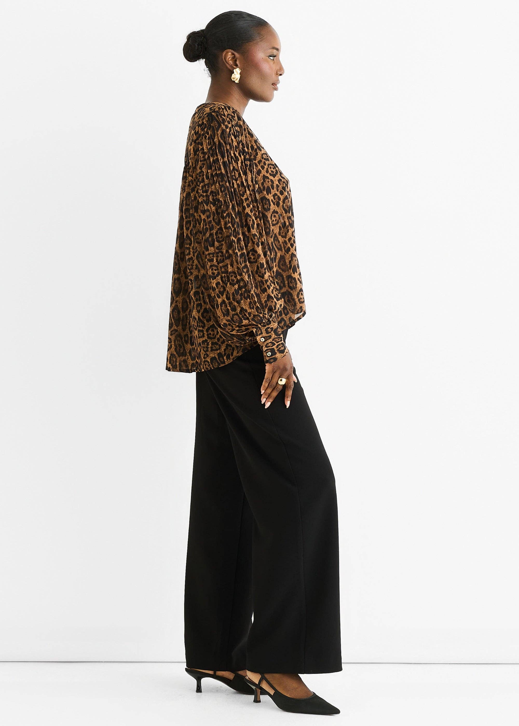 GINI LONDON – wholesale Blouse – Women’s – Brown Chiffon Animal Print Pleated Shift Shirt Blouse3