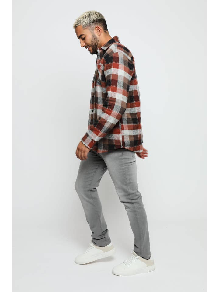 JMOJO UK Limited - Wholesale Button Down Shirt - Men's - LUMBERJACK FLANNEL CHECK SHIRT - RED