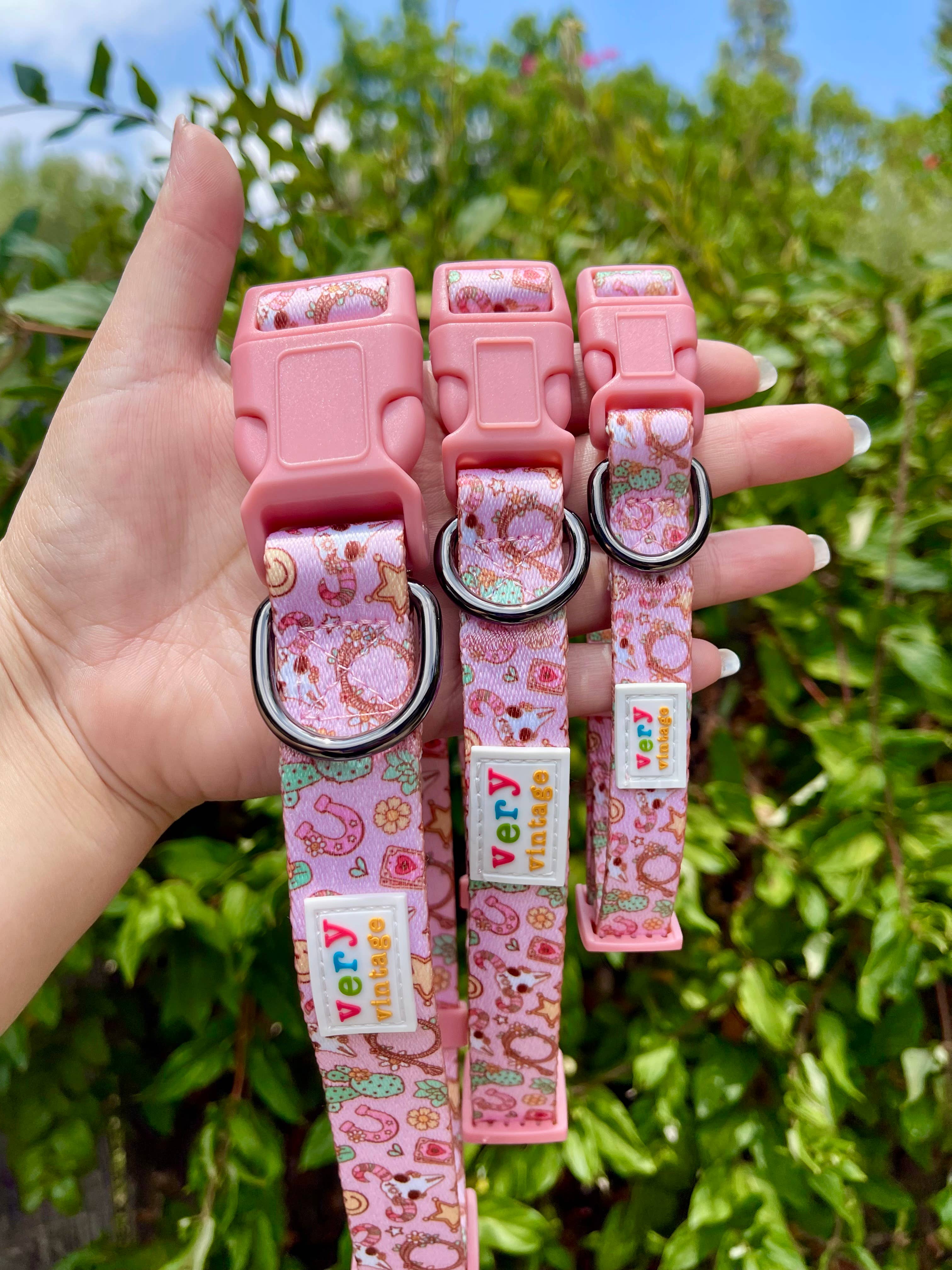 Very Vintage Designs - Wholesale Pet Collar - Dog - Pink Western Dog Collar – Cactus Cowgirl Lightweight Collar1