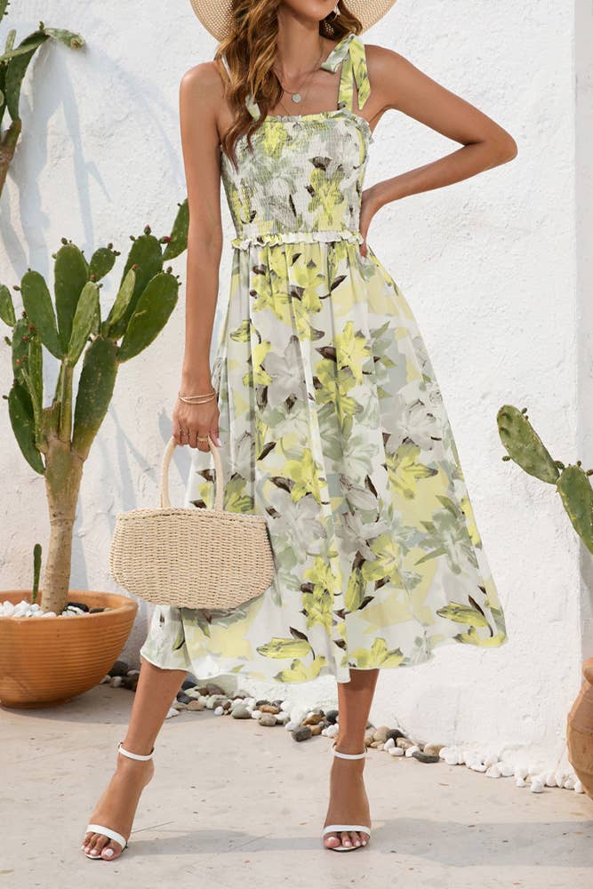 UNISHE - Wholesale Dress - Women's - Spaghetti Floral SLeeveless Smocked Dress AYY0257