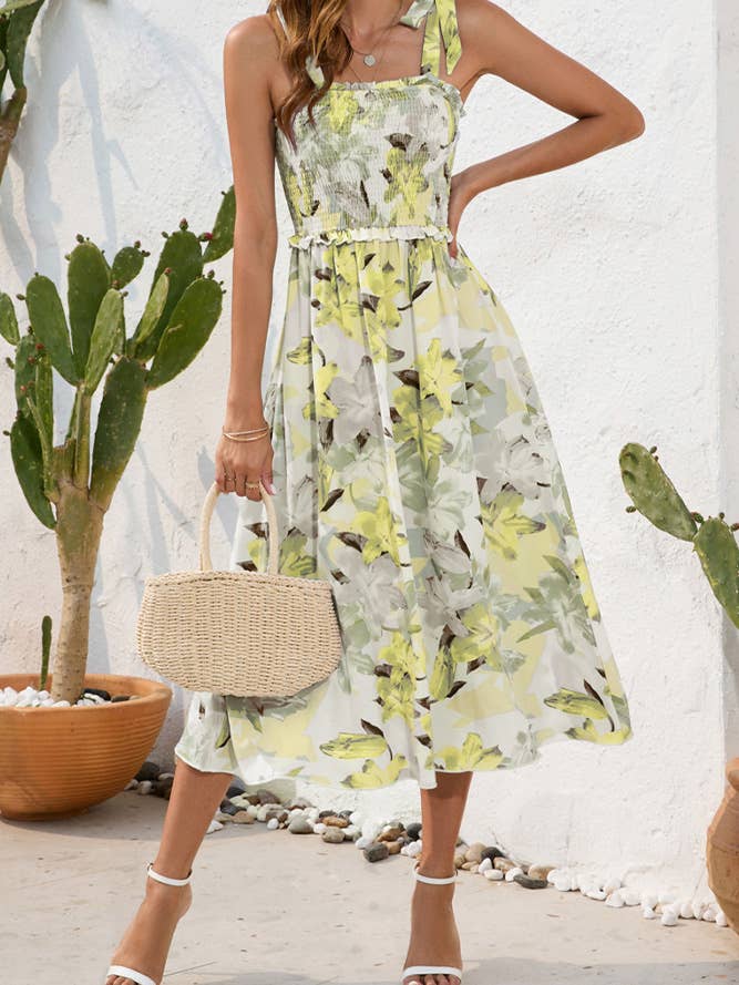 UNISHE - Wholesale Dress - Women's - Spaghetti Floral SLeeveless Smocked Dress AYY0257