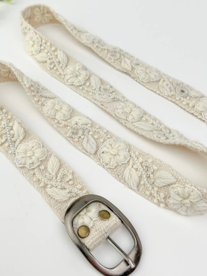 Florcita Blanca Skinny Embroidered Belt for wholesale by Artesana Love