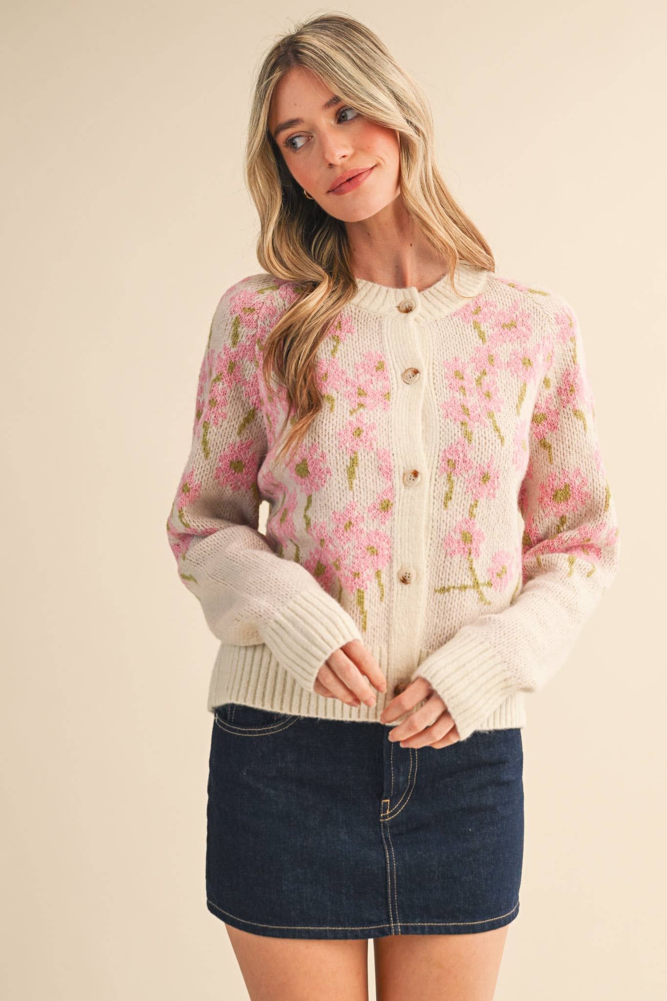 &MERCI - Wholesale Cardigan - Women's - FLORAL KNIT BUTTON DOWN SWEATER CARDIGAN MSW1123834