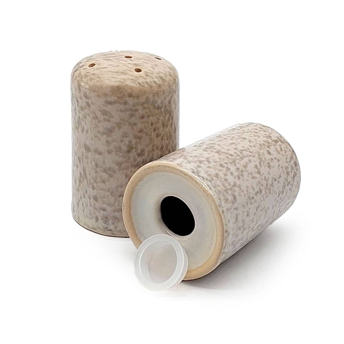 Mea-Living - Wholesale Salt & Pepper Shaker Set - Stoneware salt and pepper shaker set modern grey1