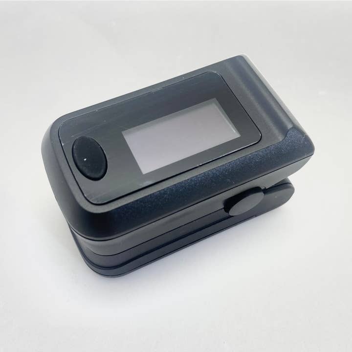 Trio Trading - Wholesale First Aid Kit - Pulse Oximeter Blood Oxygen Saturation Monitor