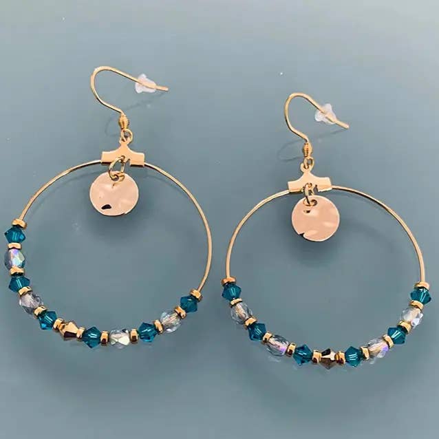 Brincos boémios com pendentes e pedras Swarovski por atacado de Clovers