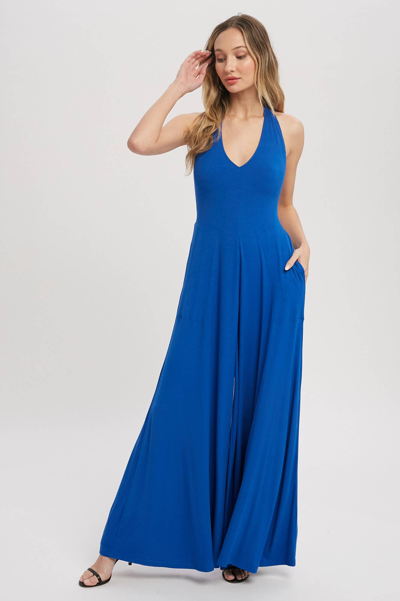 Bluivy - Wholesale Jumpsuit - Women's - WIDE LEG HALTER JUMPSUIT1