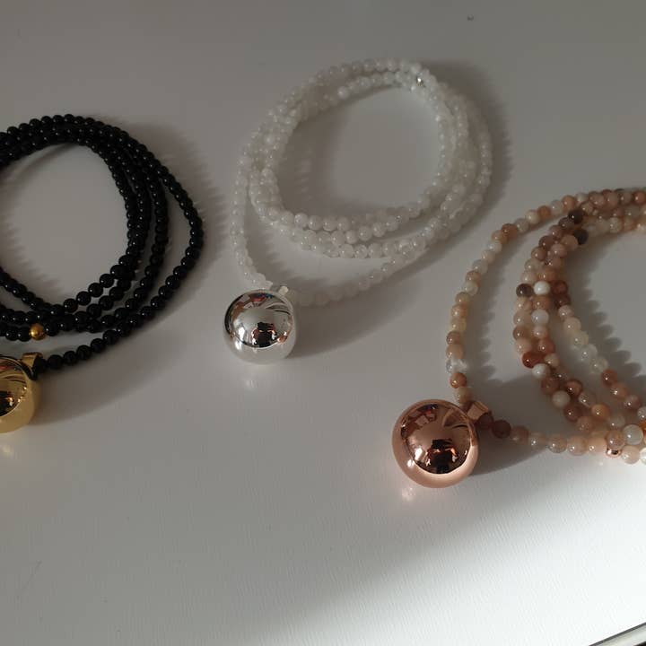 Moment Lyon - Wholesale Jewelry - Maternity - Natural stone pregnancy bolas (7 variants)38