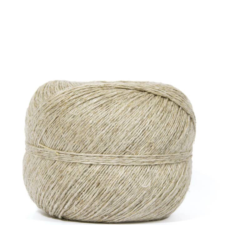 Hemptique – wholesale Yarn – Hemp Yarn Balls
