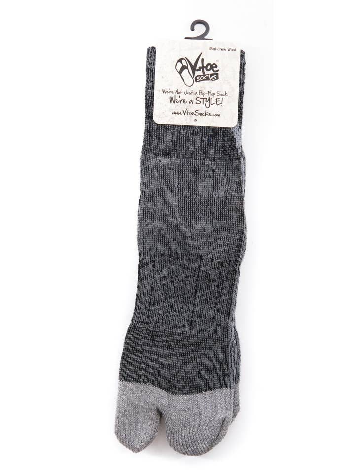 V-Toe Socks, Inc - Vente Chaussettes – unisexe - Chaussettes Tabi en laine gris anthracite à bout fendu Chaco Randonnée Casual2