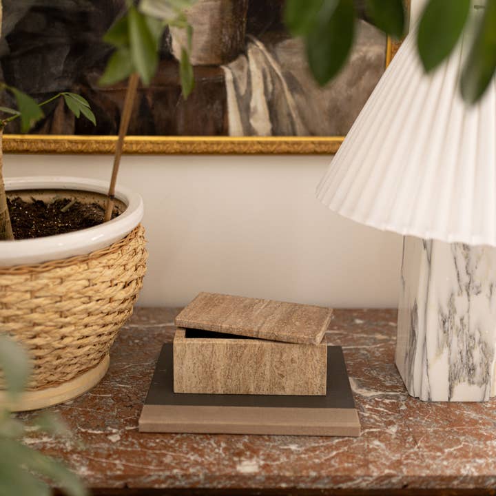 Luxe B Co - Wholesale Decorative box - Travertine Lidded Box1