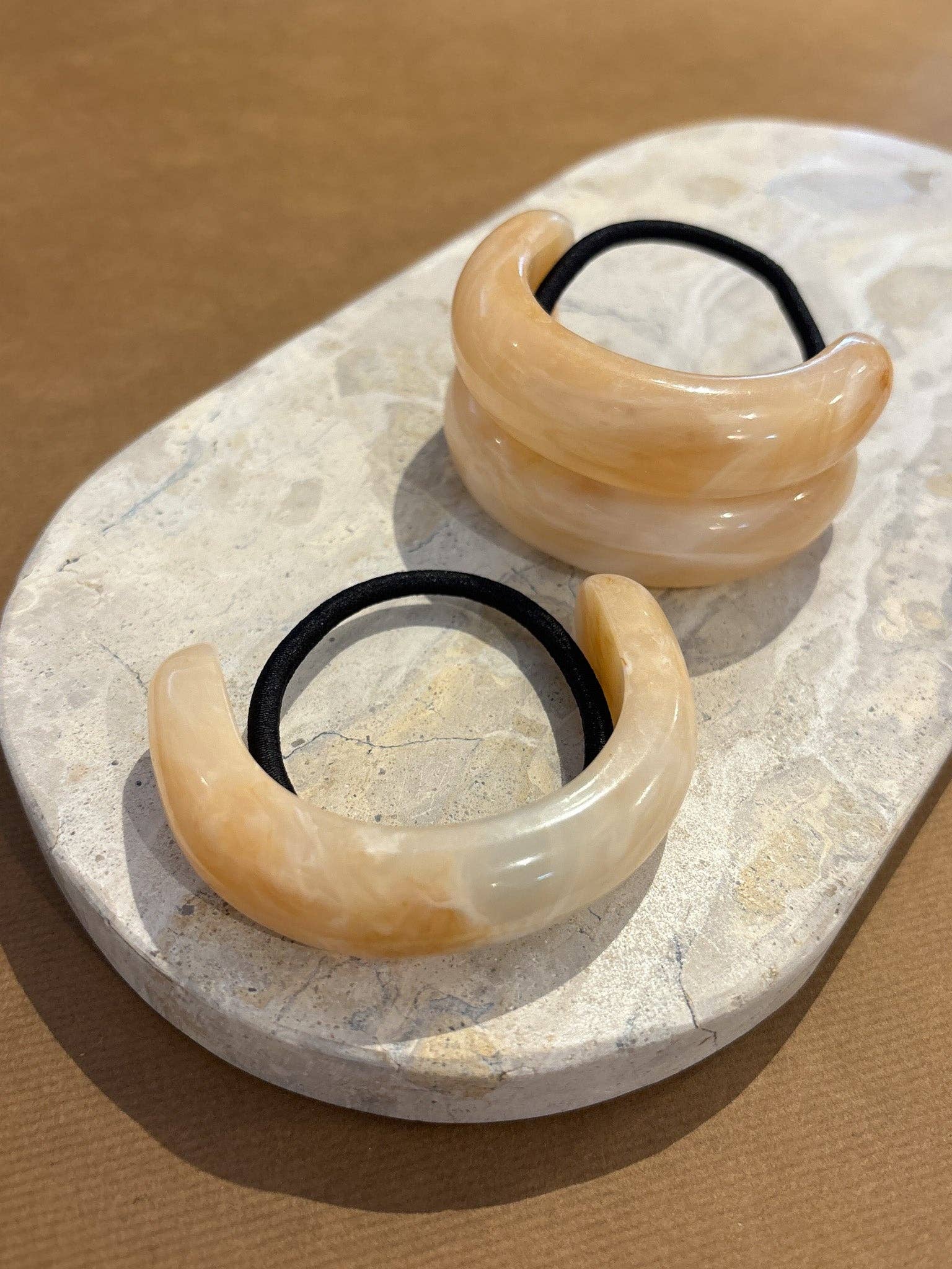 Angels Whisper Accessories - Wholesale Hair clip – Women’s - Crescent Resin Hair Cuff Tie (2col)4