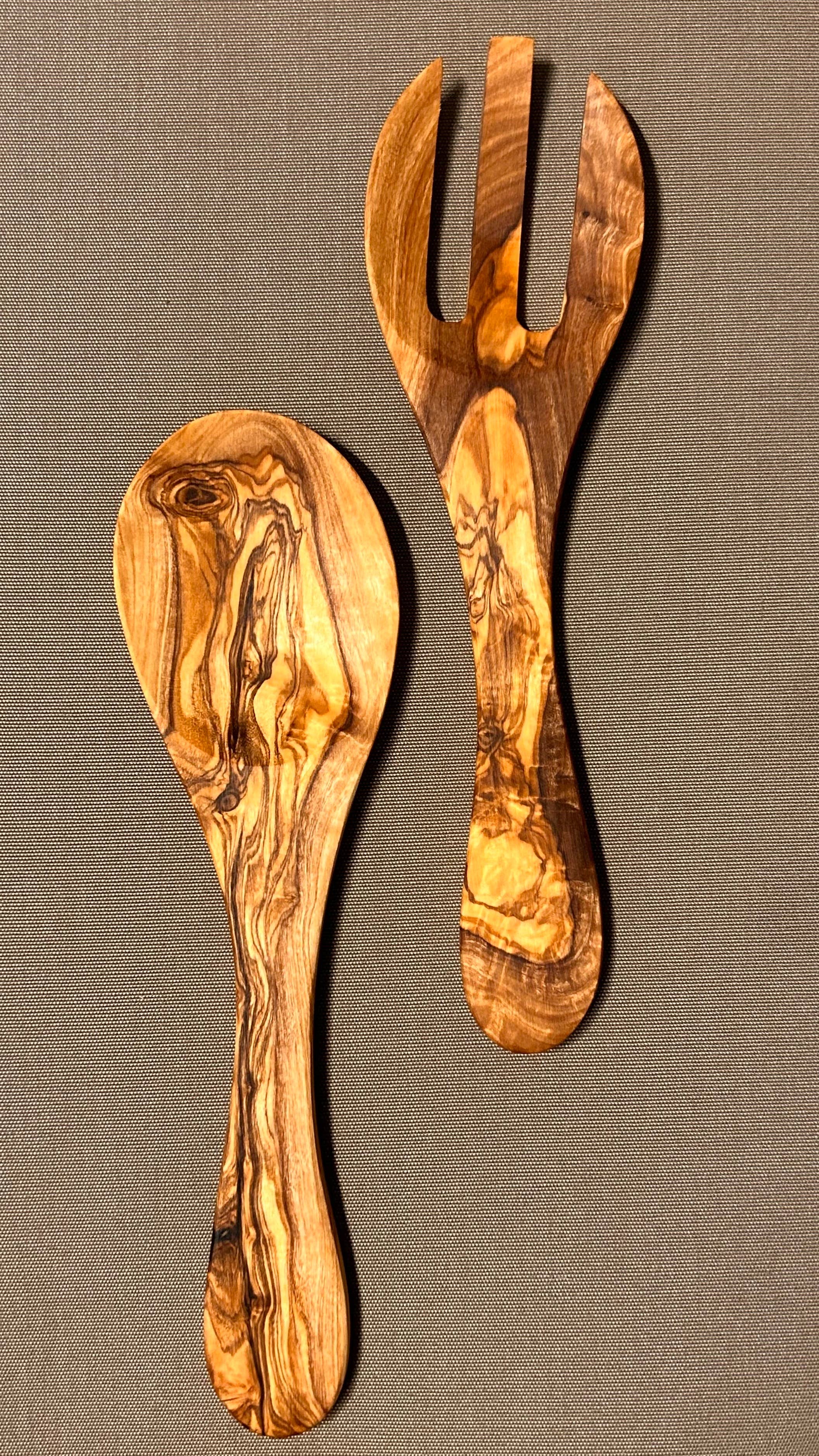 ZINE & LYNE - Wholesale Flatware Serving Piece - Olive wood salad servers1