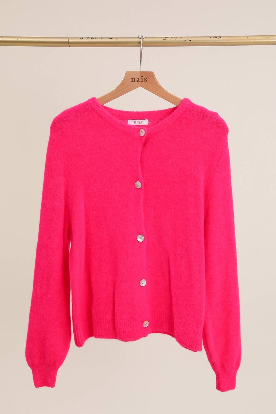 NAÏS PARIS - Wholesale Cardigan - Women's - SUPER FINE ALPACA SHORT BUTTON CREW NECK CARDIGAN26