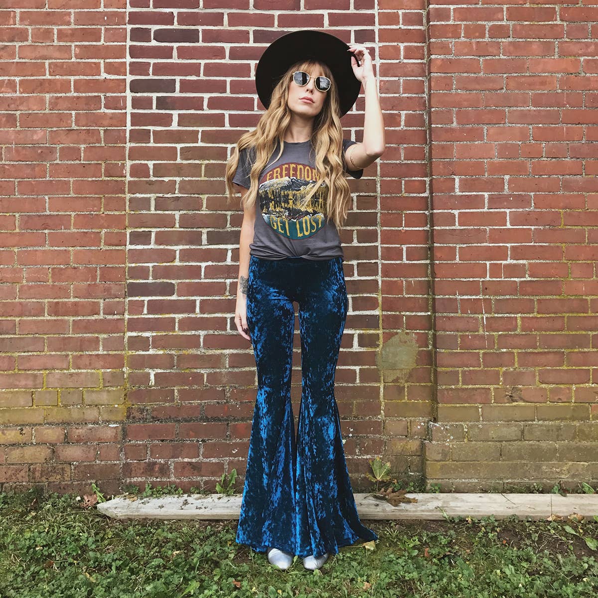 Life Clothing Co – T-shirt estampada - Mulher por atacado – Camiseta Freedom Get Lost2