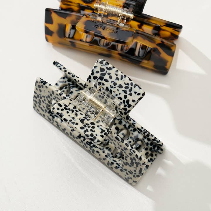 Assorted Luna Medium Core | Classic Medium Rectangle Claw Clip for wholesale on Faire5