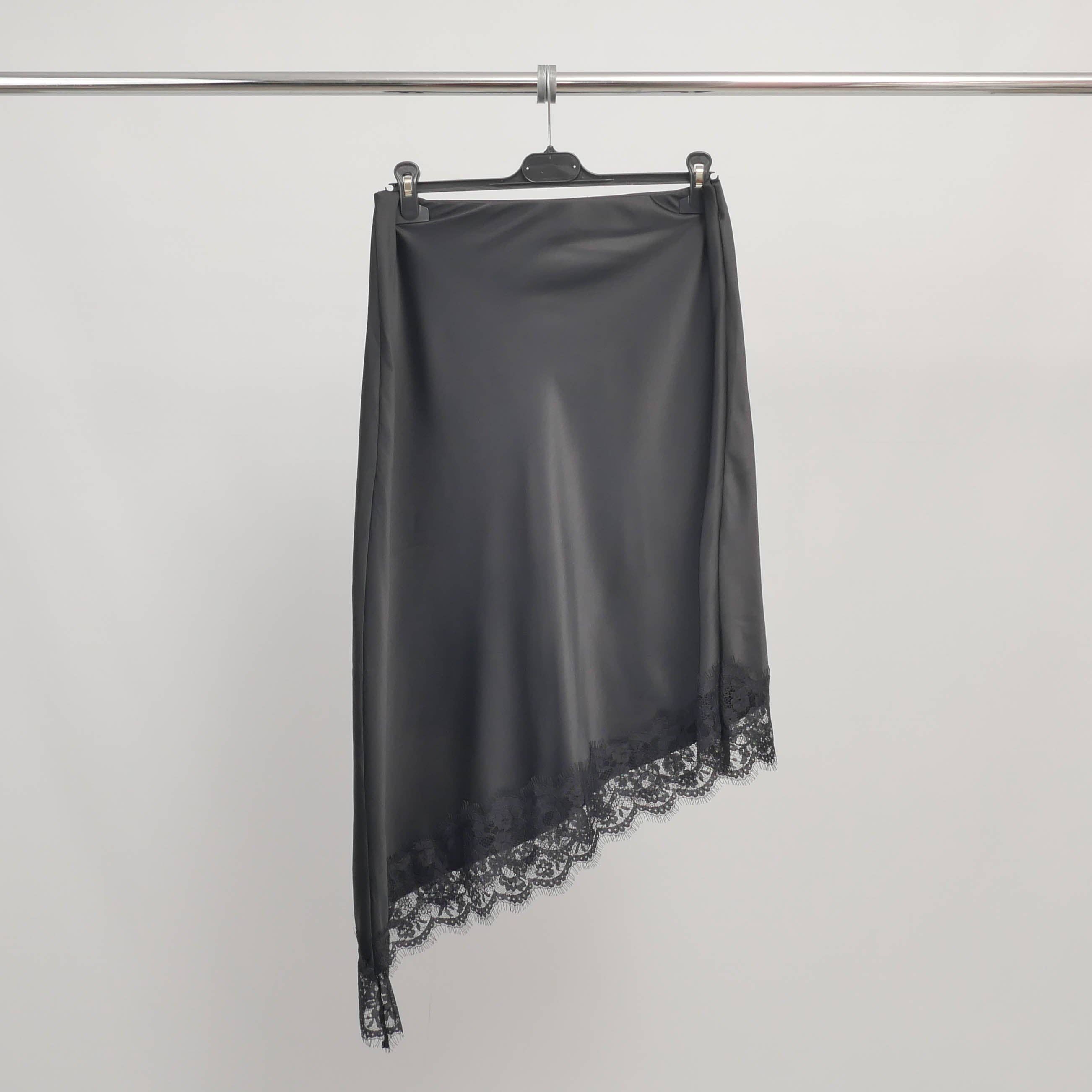 Cecile Wang - Wholesale Skirt - Women's - Asymmetrical Satin Skirt with Lace – MF557191